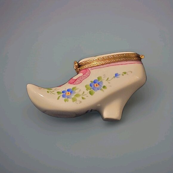 Limoges RM France Peint Main Porcelain Floral Shoe Hinged Trinket Box - Picture 5 of 7